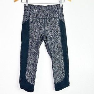 Lululemon Fit Physique Crop (19") Luon Suited Jacquard Black White / Black  Sz 4